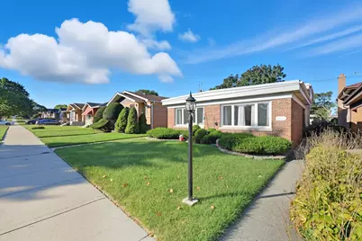 9020 S Constance Avenue, Chicago, IL 60617 - Photo 1