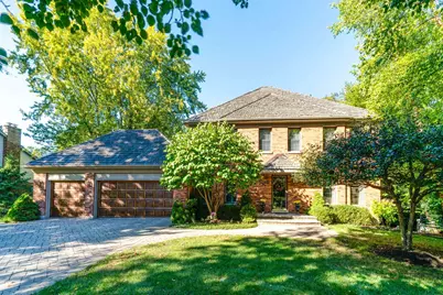 832 Interlaken Lane, Libertyville, IL 60048 - Photo 1