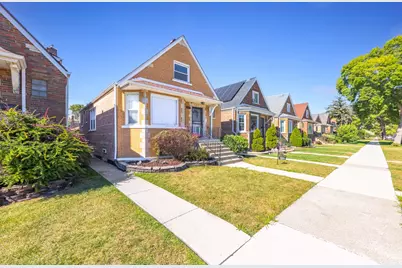 7234 S Sacramento Avenue, Chicago, IL 60629 - Photo 1