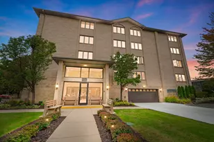 9510 S Kolmar Ave, Oak Lawn, IL 60453 - Photo 1