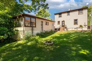 4 Ridge Rd, Lemont, IL 60439 - Photo 1