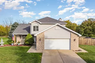 24639 S Howard Ct, Channahon, IL 60410 - Photo 1