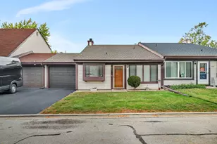 203 W Birchwood Dr, Romeoville, IL 60446 - Photo 1