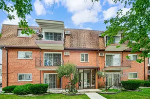 10510 Parkside Ave, Chicago Ridge, IL 60415 - Photo 1