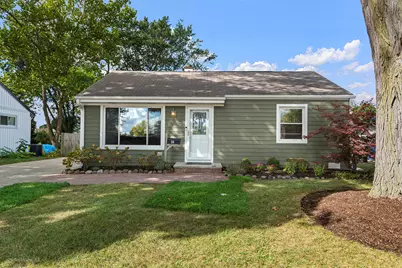 214 N Louis Street, Mount Prospect, IL 60056 - Photo 1