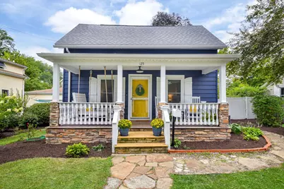 125 N Jackson Street, Batavia, IL 60510 - Photo 1