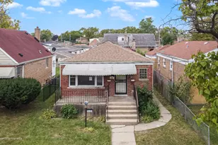 9606 S Eggleston Ave, Chicago, IL 60628 - Photo 1
