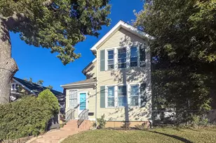 831 S McAlister Ave, Waukegan, IL 60085 - Photo 1