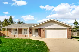 16656 Woodlawn E Ct, South Holland, IL 60473 - Photo 1