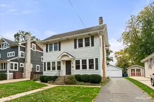 516 E Willow Ave, Wheaton, IL 60187 - Photo 1