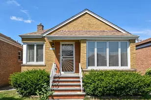 5036 S Leclaire Ave, Chicago, IL 60638 - Photo 1