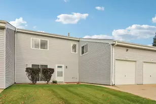 1900 Basswood Ln, Glendale Heights, IL 60139 - Photo 1