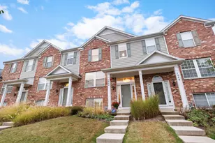 1044 Reserve Dr, Elgin, IL 60124 - Photo 1