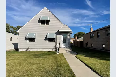 10643 S Troy Street, Chicago, IL 60655 - Photo 1