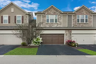 415 Highcroft Way, Lincolnshire, IL 60069 - Photo 1