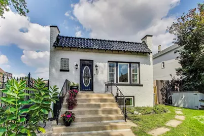 2424 W Arthington Street, Chicago, IL 60612 - Photo 1