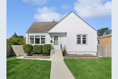 10726 S Sacramento Avenue, Chicago, IL 60655 - Photo 1