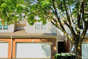 1736 Brookwood Rd, Lisle, IL 60532 - Photo 1