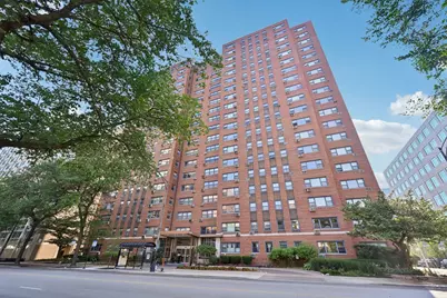 2909 N Sheridan Road #908, Chicago, IL 60657 - Photo 1