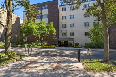835 Ridge Avenue #207, Evanston, IL 60202 - Photo 1