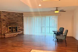 9194 S Rd, Palos Hills, IL 60465 - Photo 3