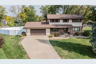 704 Carolyn Street, Mendota, IL 61342 - Photo 1