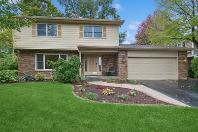 226 Aberdeen Road, Cary, IL 60013 - Photo 1