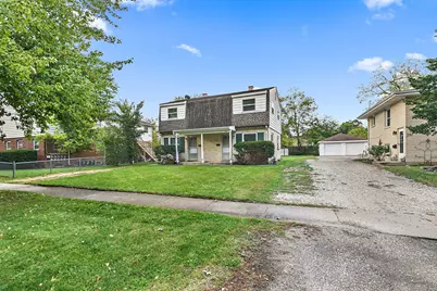 393 & 395 S. Oriole Trail, Crystal Lake, IL 60014 - Photo 1