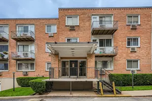 8541 Lotus Ave, Skokie, IL 60077 - Photo 1