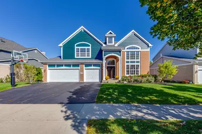 608 Sycamore Street, Vernon Hills, IL 60061 - Photo 1