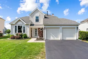 24 Fillmore Ln, Streamwood, IL 60107 - Photo 1