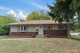 1111 Kingsway Ave, Rockford, IL 61108 - Photo 1