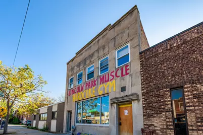 5940 N Milwaukee Avenue, Chicago, IL 60646 - Photo 1
