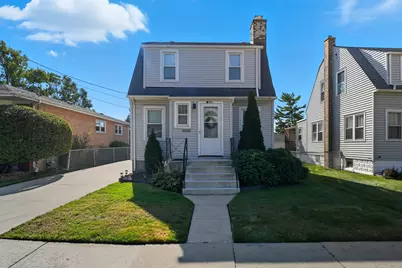 3043 W 96th Place, Evergreen Park, IL 60805 - Photo 1