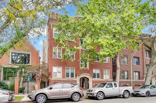 1906 W Byron St, Chicago, IL 60613 - Photo 1