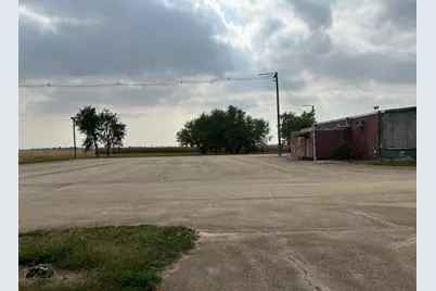 2864 W State Route 17, Kankakee, IL 60901 - Photo 1