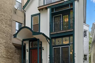 3053 N Seminary Ave, Chicago, IL 60657 - Photo 1