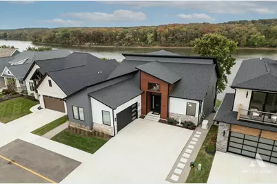 309 Leeward Way, Ottawa, IL 61350 - Photo 1