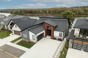 309 Leeward Way, Ottawa, IL 61350 - Photo 1