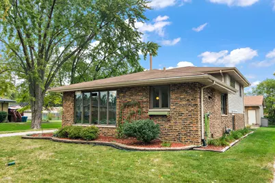 14601 Tripp Avenue, Midlothian, IL 60445 - Photo 1
