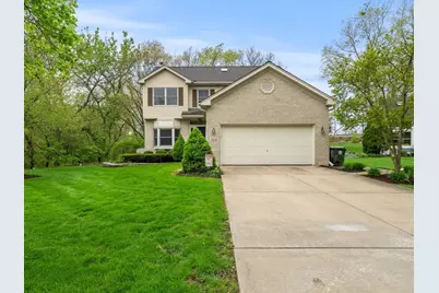 304 Manchester Avenue, Batavia, IL 60510 - Photo 1