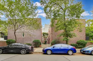 515 W Dickens Ave, Chicago, IL 60614 - Photo 1