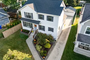 [Address not provided], Glen Ellyn, IL 60137 - Photo 1