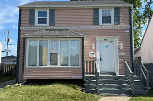 509 E 161st Pl, South Holland, IL 60473 - Photo 1