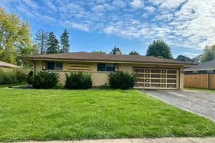 107 N Stevenson Ln, Mount Prospect, IL 60056 - Photo 1