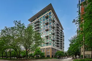 125 E 13th St, Chicago, IL 60605 - Photo 1