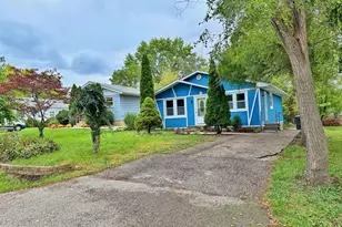 1309 N Channel Dr, Round Lake Beach, IL 60073 - Photo 1