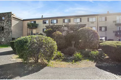 725 W Dempster Street #101, Des Plaines, IL 60016 - Photo 1