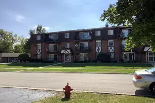 5723 129th St, Crestwood, IL 60418 - Photo 1