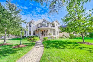 301 S Prospect Ave, Park Ridge, IL 60068 - Photo 1